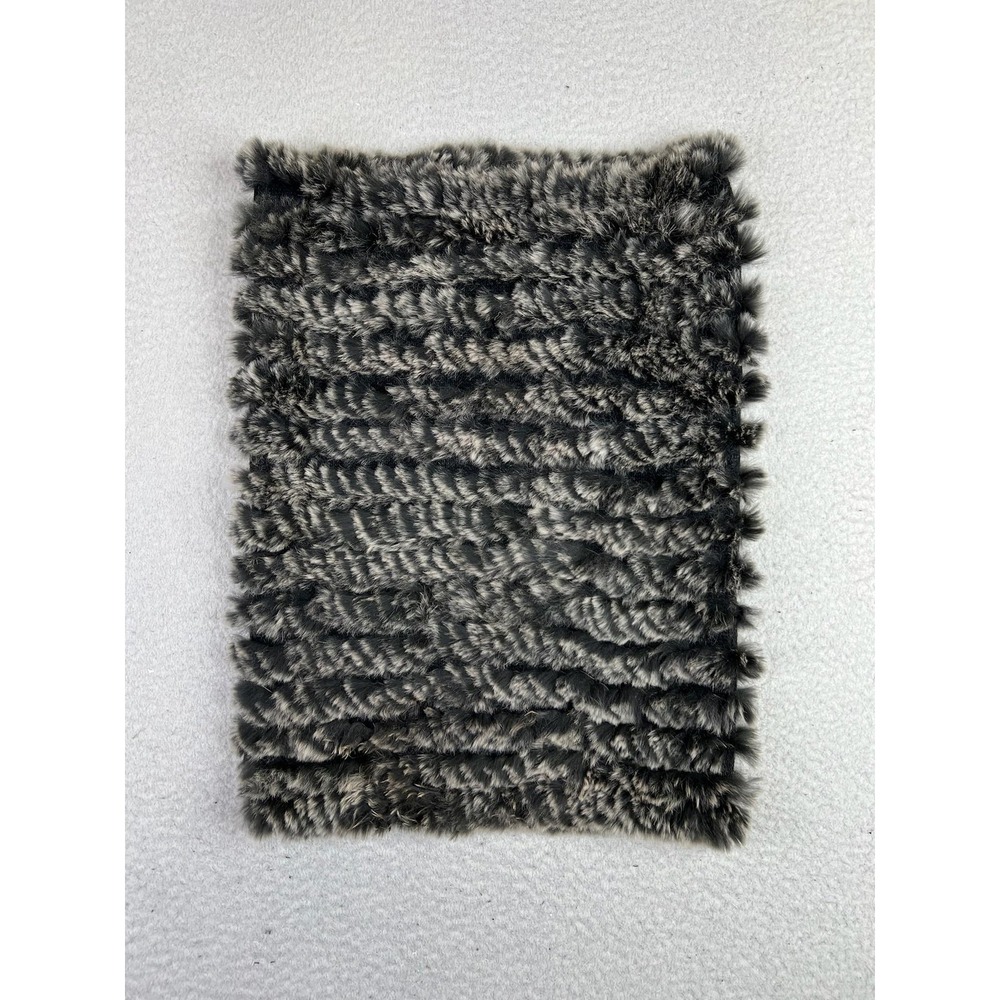 BLACK Saks Fifth Avenue Scarf Womens One Size Gray Rabbit Fur Cowl Neck Warmer